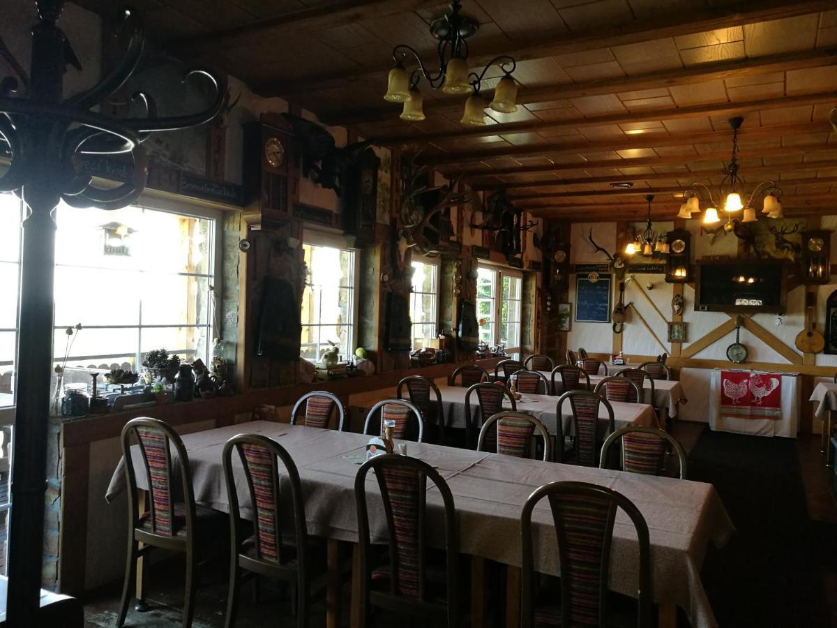 Restaurant Pension-Anton Jachymov Ruang foto